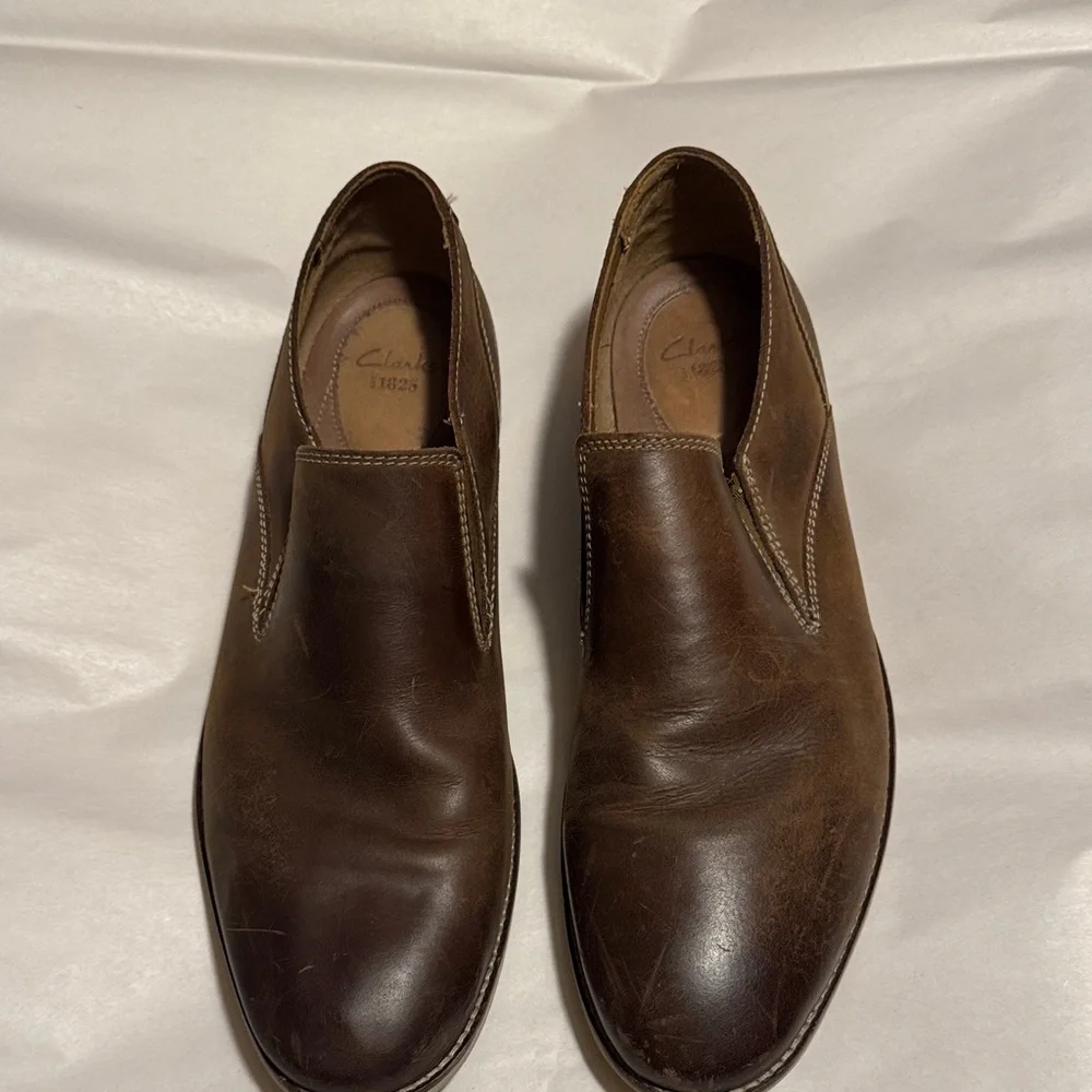 Clarks Rich Brown Slip-On Loafers